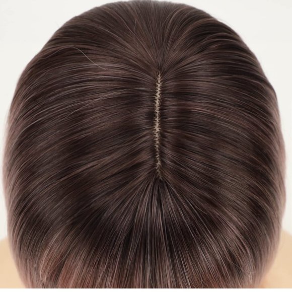 Bob wig with bangs - Picture 4 of 10